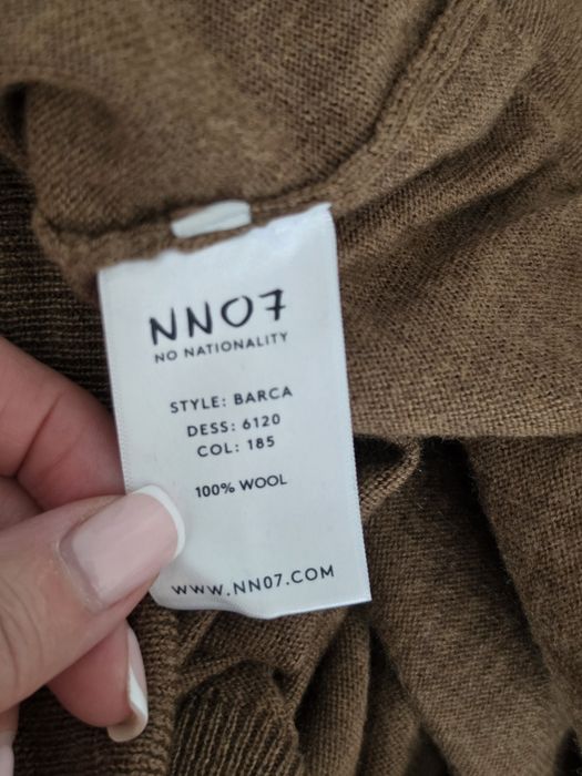 Nn07 męski sweter 100 % wool L