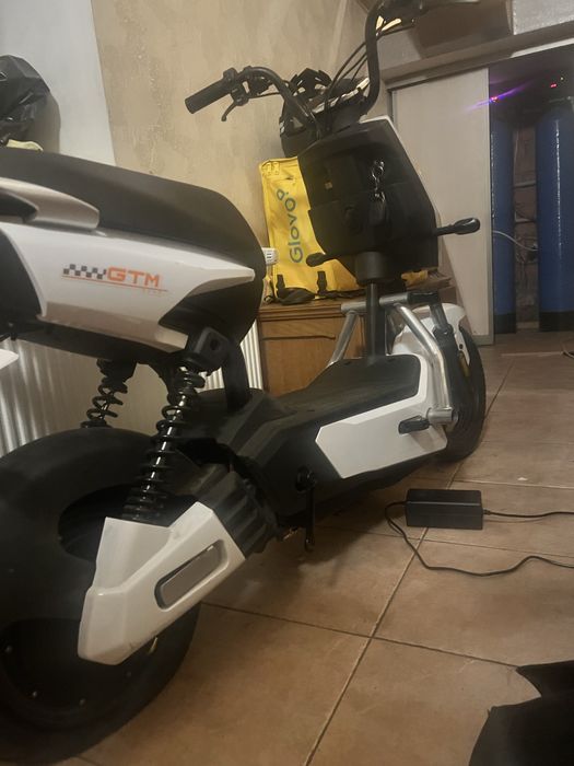 !СРОЧНО!Електроскутер GTM R800-s