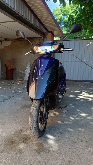 Honda dio af 68.