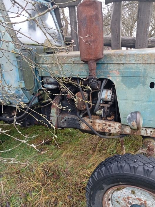 Продається трактор в робочому стані