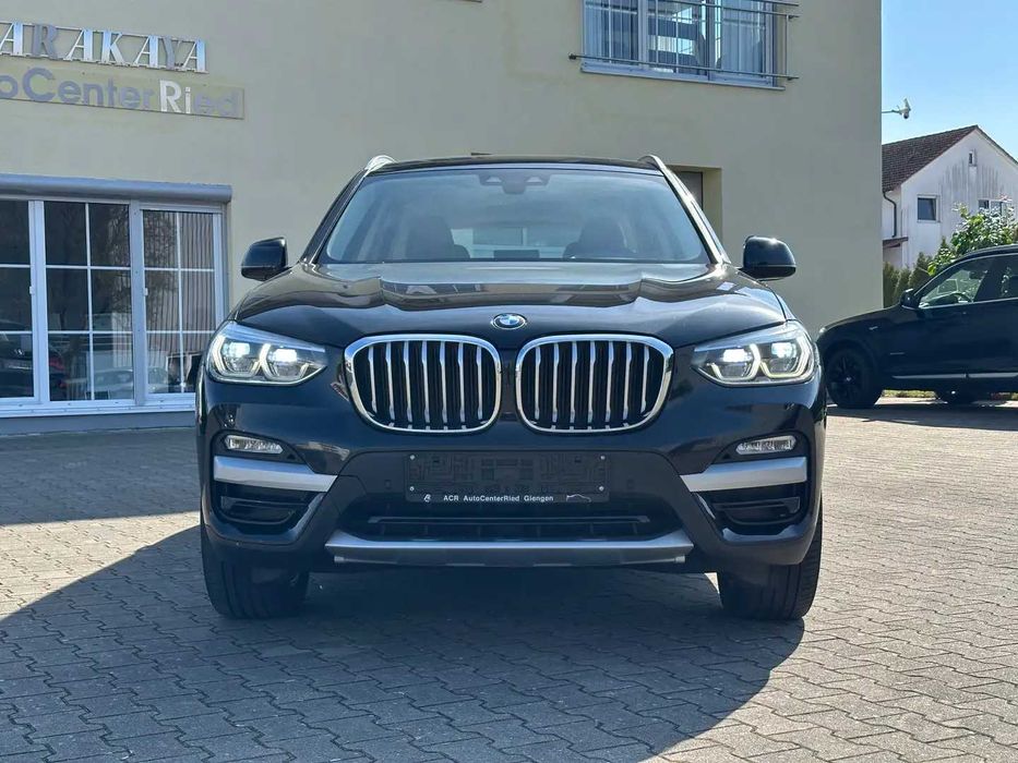 У продажі авто з ЄС BMW X3 30d xdrive Steptronic xLine/LED/Leder/Ambiente/AHK 2018 року.