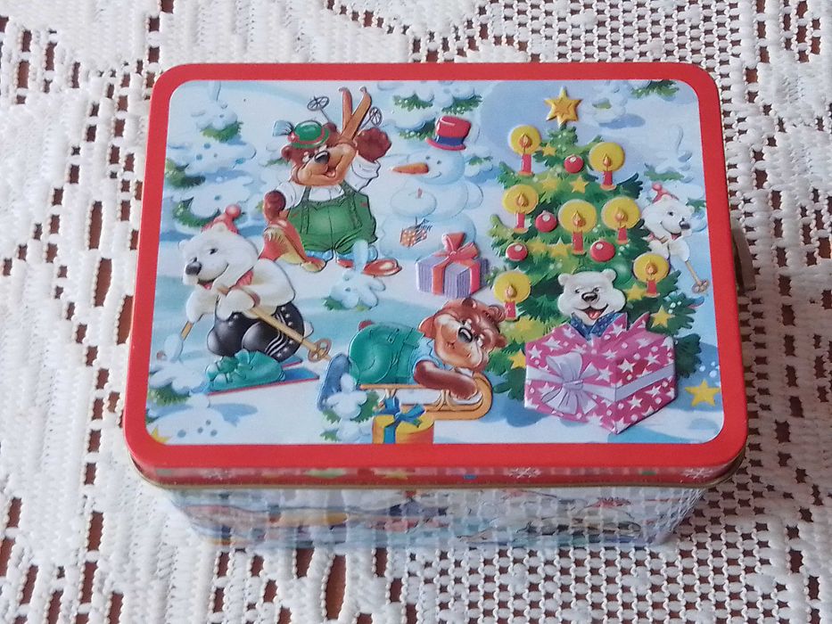 Śliczna metalowa puszka z pozytywką - bdb !!