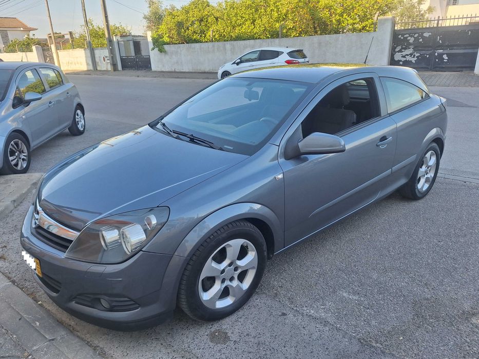 Opel Artra 1.7 CDTI em bom estado geral de 2006