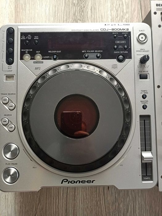Pioneer CDJ800MK2 + Behringer DJX700