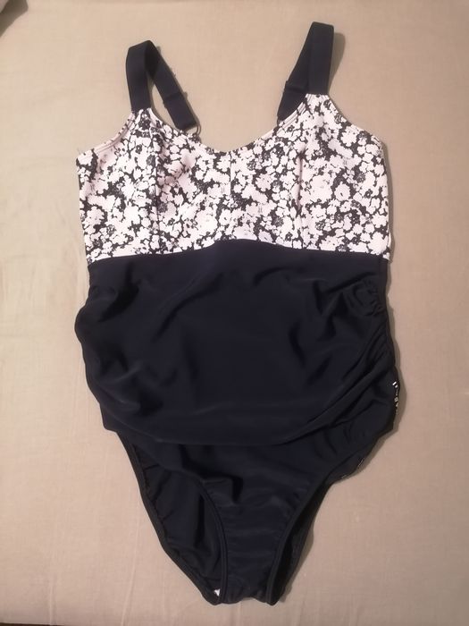 Conjunto de grávida para natação