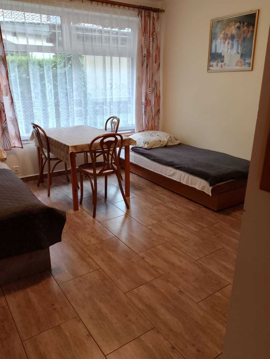 USTKA NOCLEGI pokoje z łazienkami