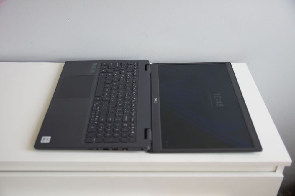 Laptop DELL Latitude 3510 15,6" i5 32GB RAM dysk 256GB