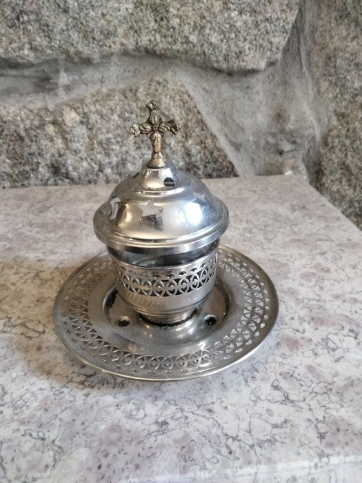 Porta velas antigo de metal