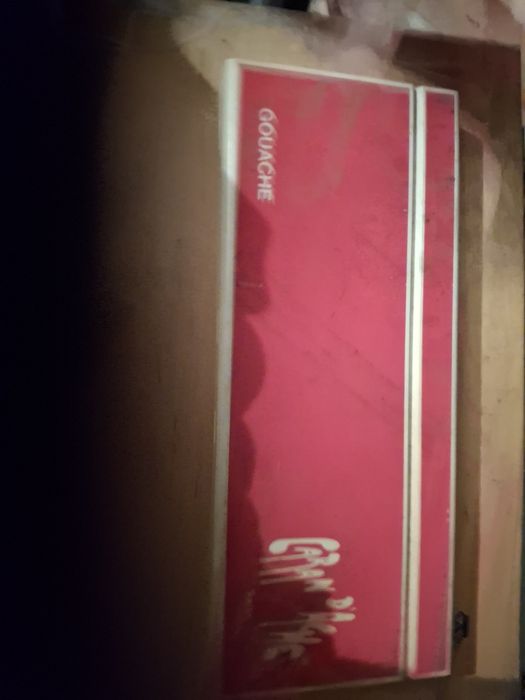 Caran d ache caixa com tubos tinta para gouache