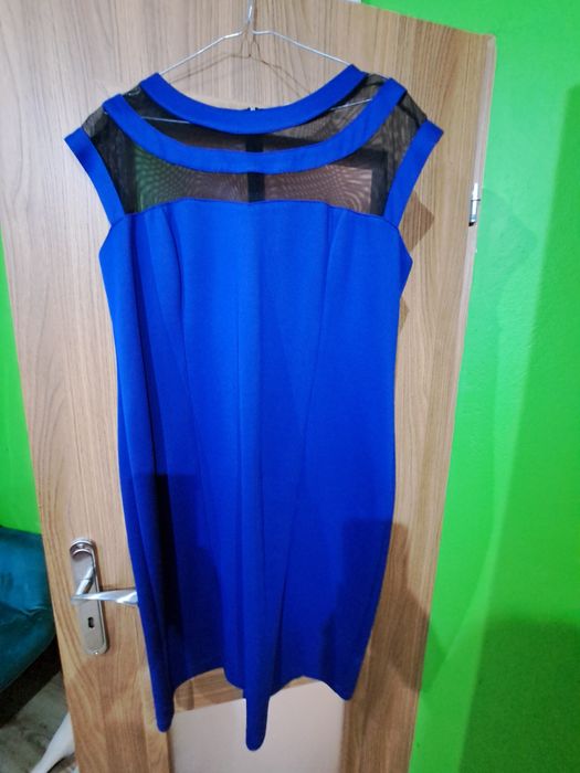 Sukienka niebieska 48