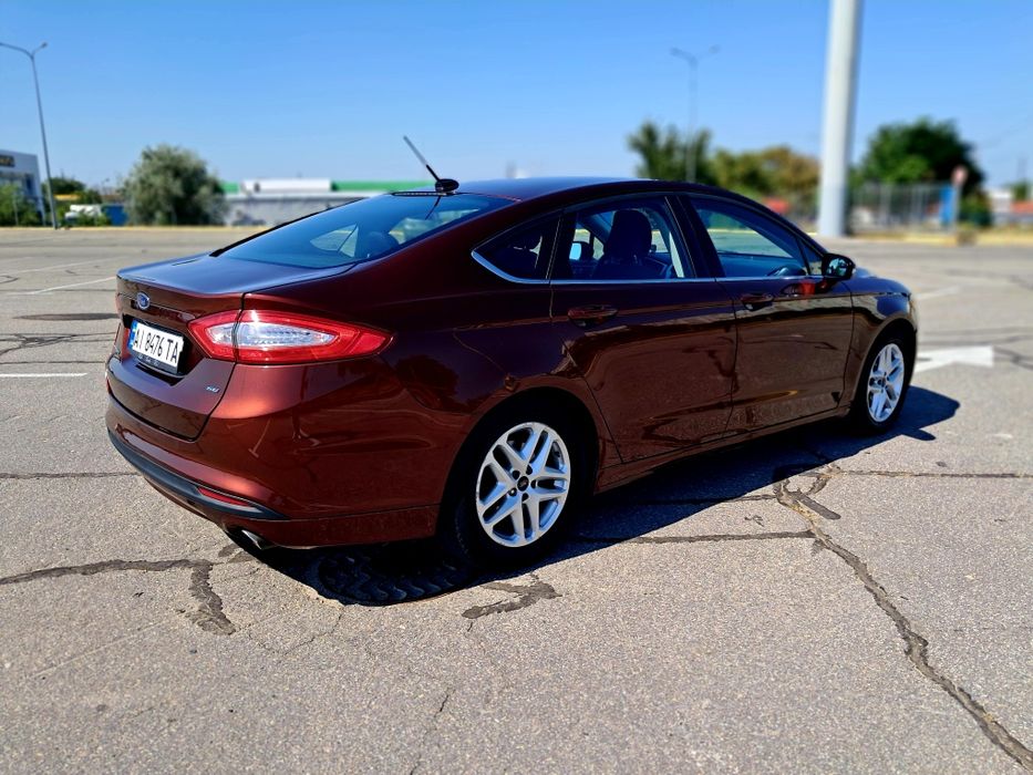 Ford Fusion SE 2015