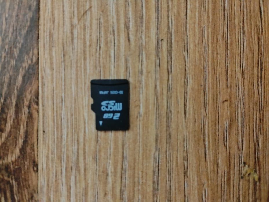 Sprzedam kartę 2GB micro SD