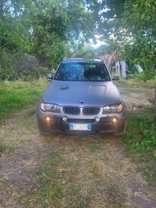 BMW X3 2005 року
