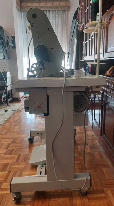 Maquina de costura de coluna industrial TAKING
