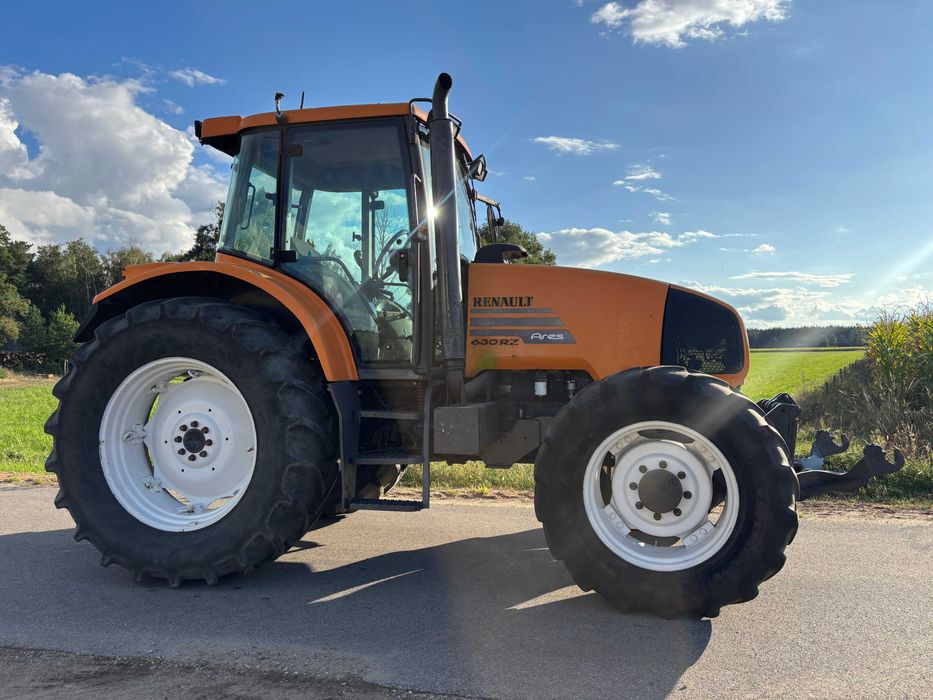 Renault Ares 630 RZ
