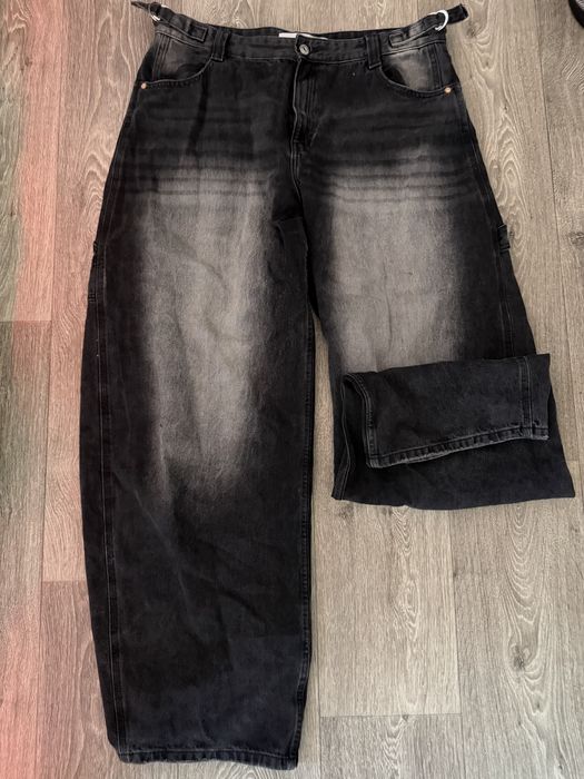 Джинси Bershka baggy