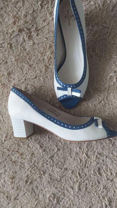 Жіночі туфлі літні