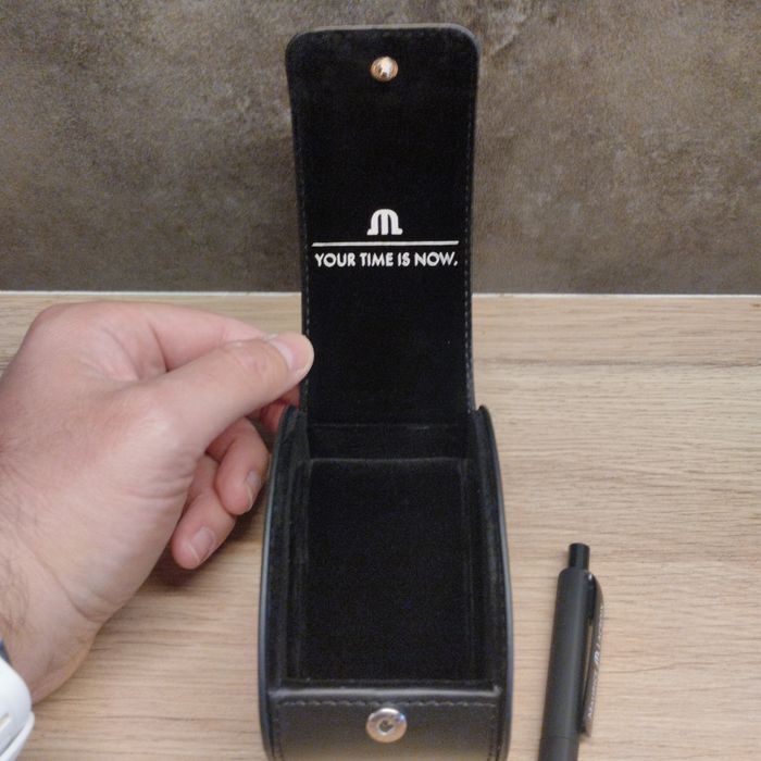 Maurice Lacroix, etui podróżne na zegarek