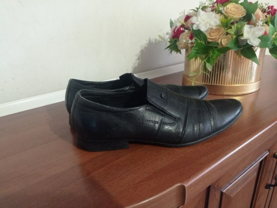 Туфлі шкіряні чоловічі
