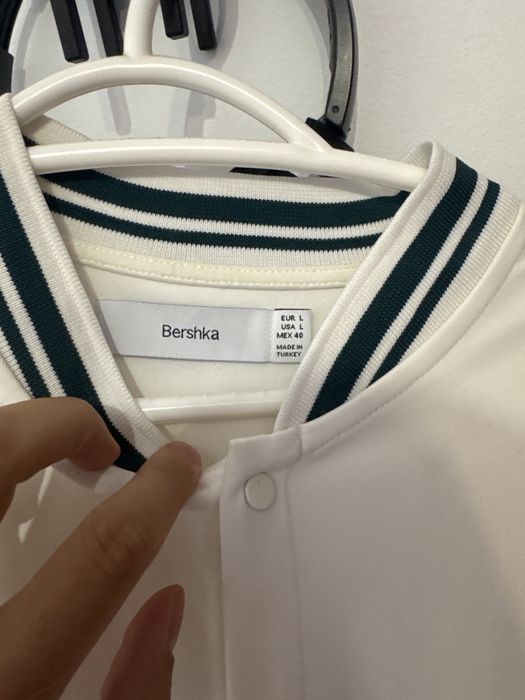Camisola bershka como nova