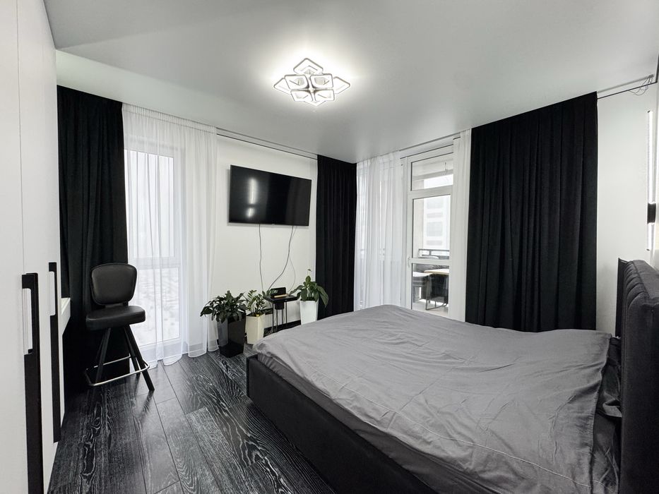 Новобудова Оренда 2кім+кухня-студія, Трускавецька ~ТЦ Victoria Gardens