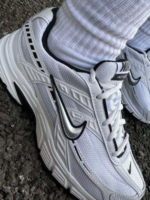 Жіночі Кросівки Nike Initiator (FQ6873-101)