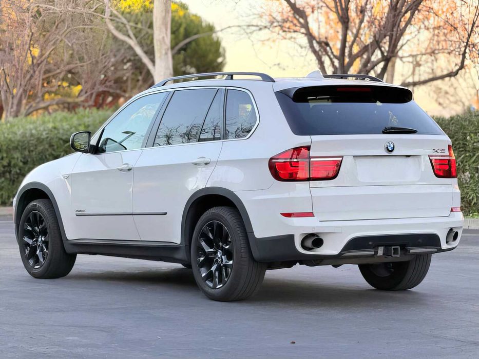 BMW X5 xDrive35i Sport Activity      2013
