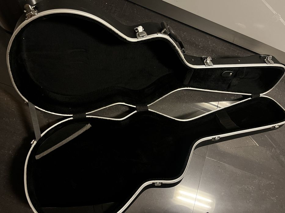 Hard case de guitarra