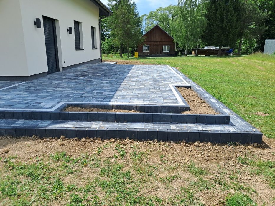 Układanie  kostki  brukowej Brukarstwo