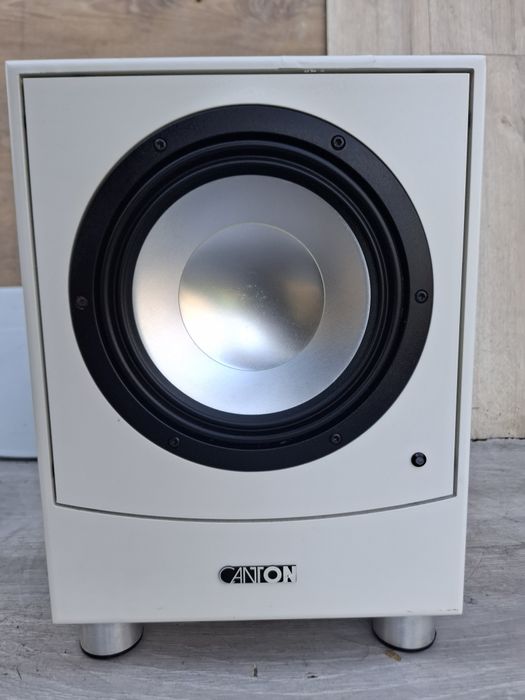 Subwoofer aktywny Canton Sub 8