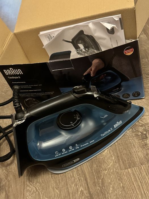 Парова праска Braun TexStyle 5, 2600 Вт
