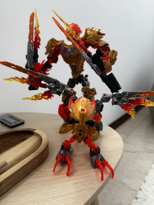 Lego BIonicle Таху+тотемна тварина(2набори)