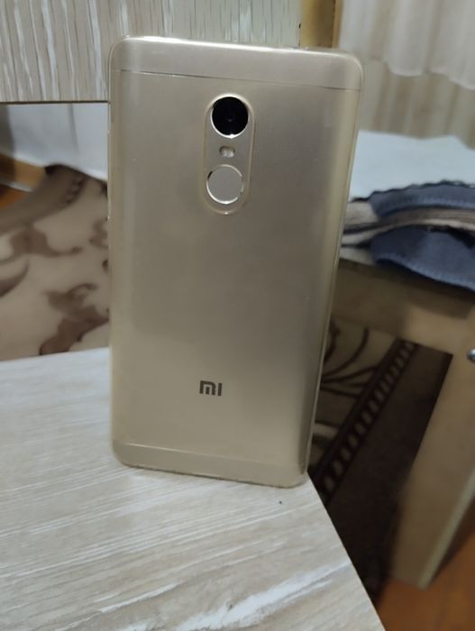 Телефон Редмі 4х