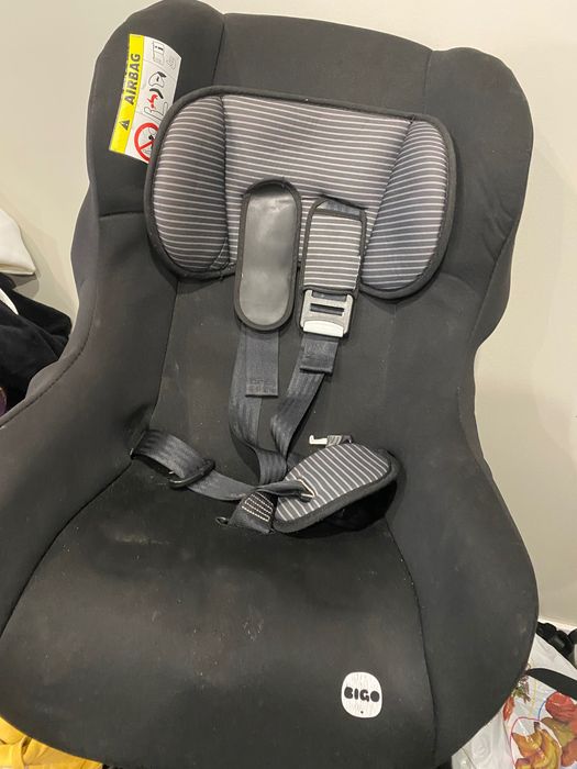 Vendo cadeira de criança