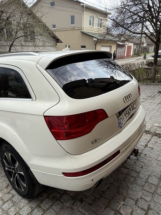 Audi Q7 4.2 газ/банз  2007