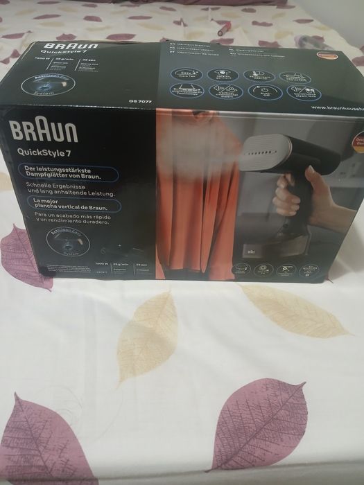 Vaporizador de roupa Braun QuickStyle 7 GS7077. Novo. Valor negociável