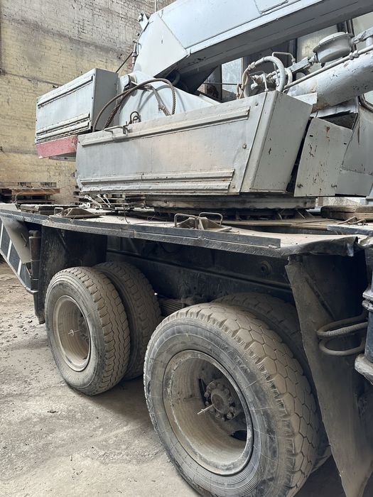 Продам Автокран ЗИЛ 133 ГЯ