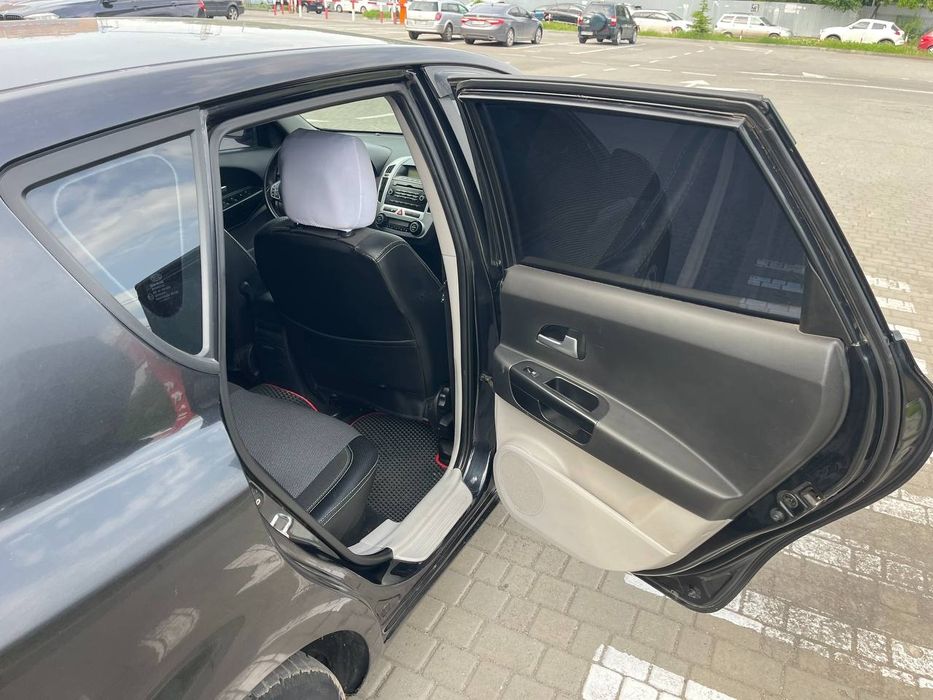 Kia Ceed 2008 • 1.6 газ/бензин • механіка