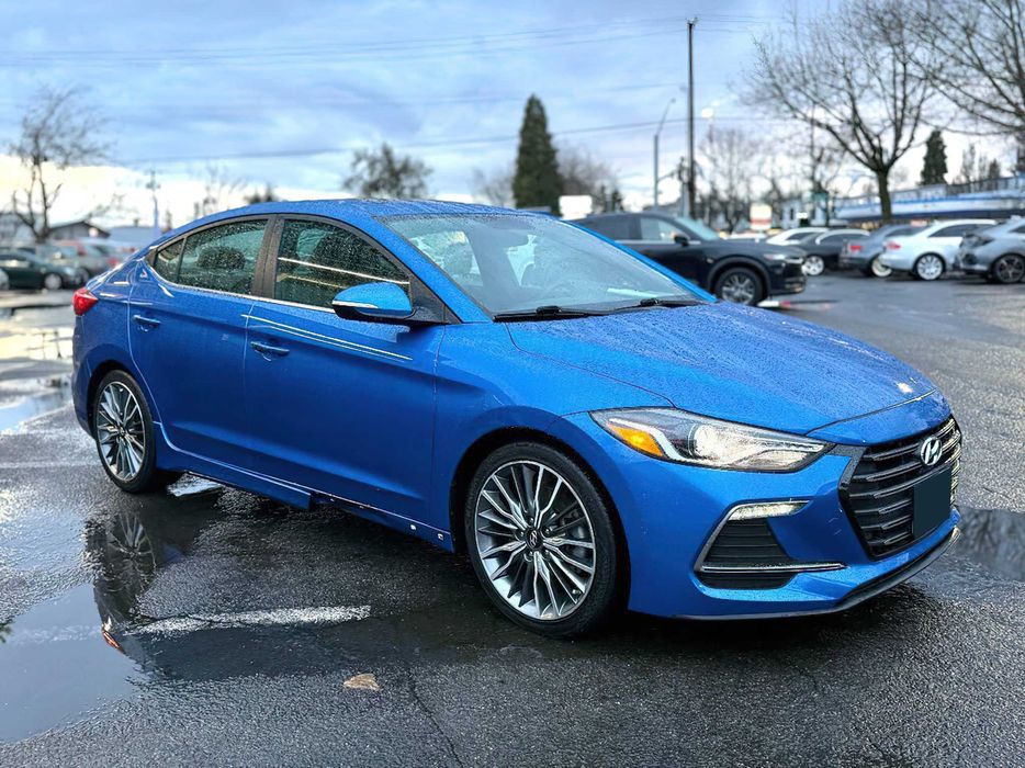 Економ понад 40% на новому авто!
Замовляй авто із США або обирай із понад 4000 авто в наявності. Ми пропонуємо безвідсоткове кредитування на 5 років із мінімальним першим внеском 10%. Усі авто перевірені: надамо VIN, Carfax, CarVertical та історію обслуговування. Телефонуй зараз, щоб забронювати авто та отримати найвигідніші умови!