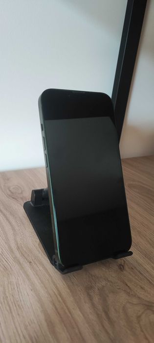 iPhone 13 verde 128gb. 83%bateria
