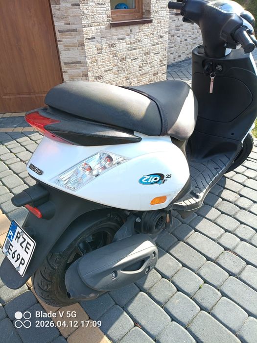 Skuter Piaggio Zip