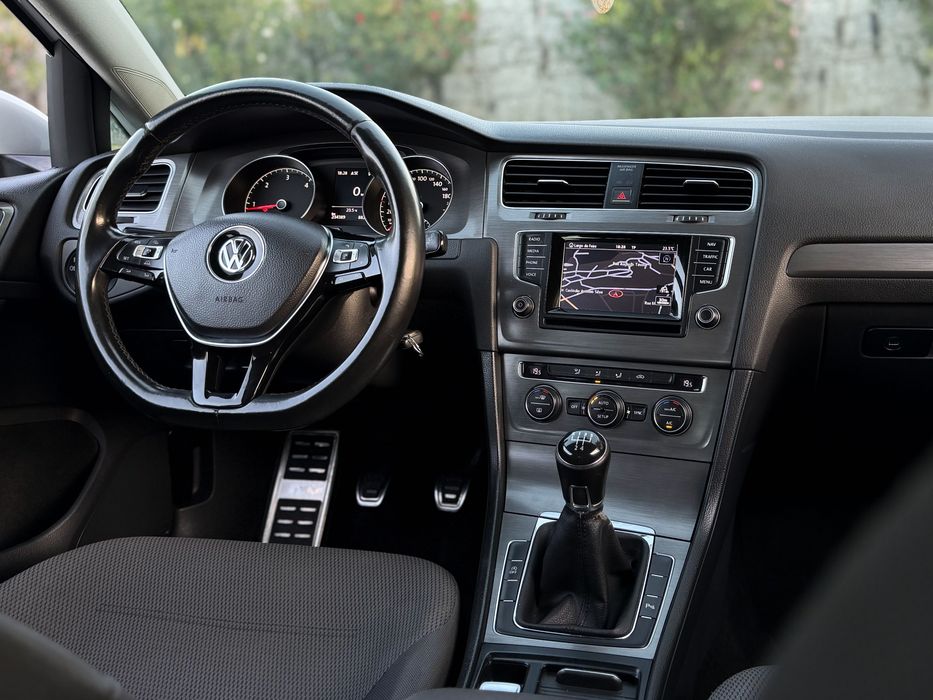 VW Golf 1.6 TDI Confortline