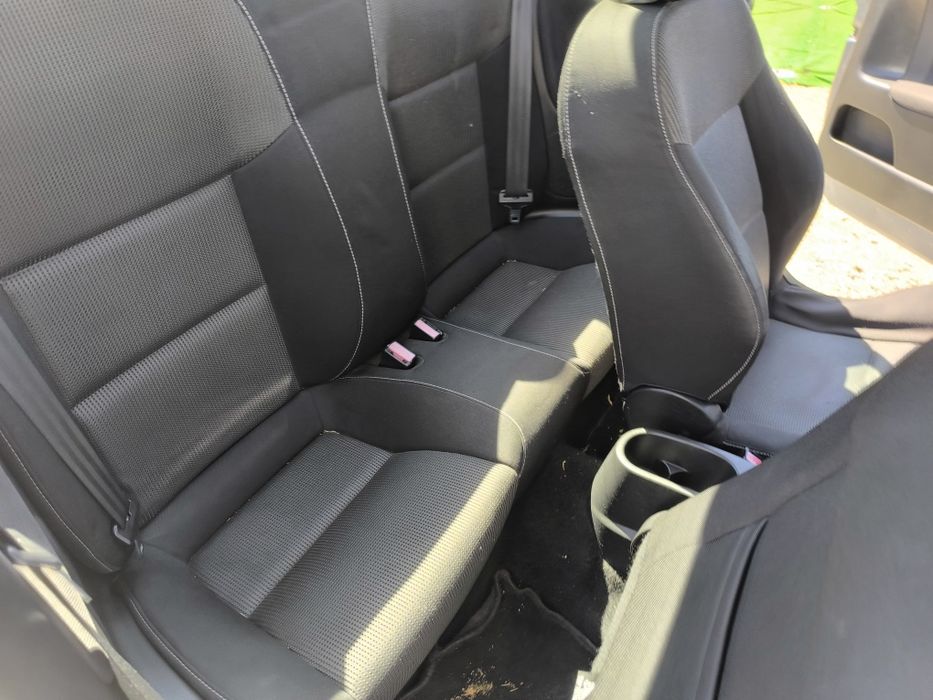 Peugeot 207 CC 1.6 HDI