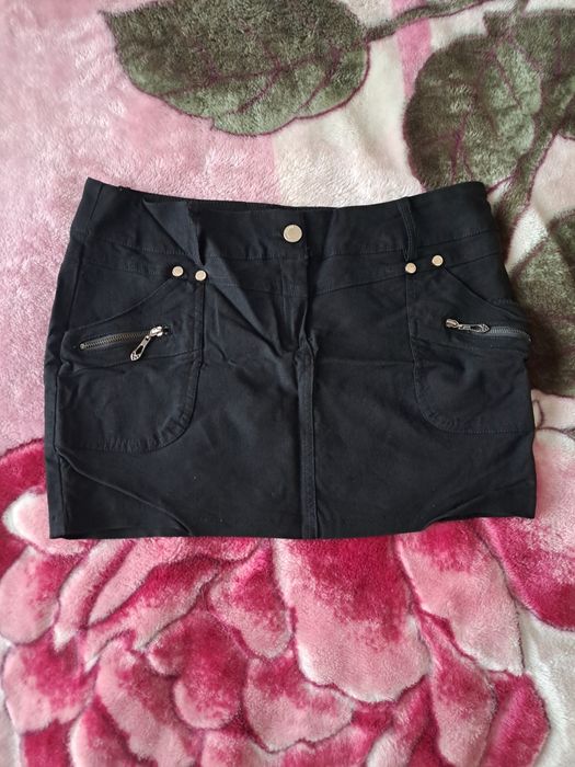 Продам  спідниці