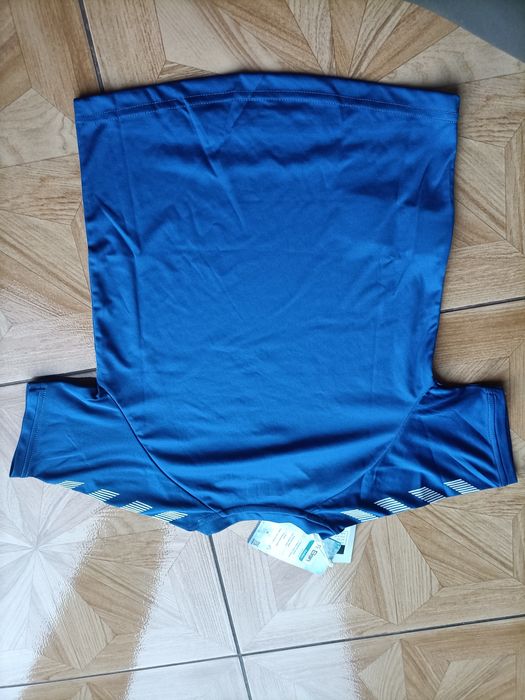 Koszulka sportowa hummel niebieska rozmiar dziecięcy 116