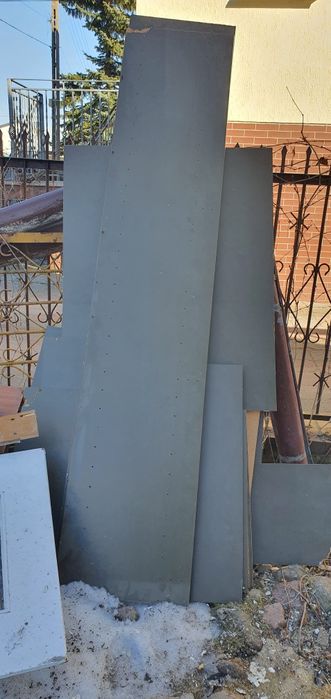 Oddam szafe już rozłożona