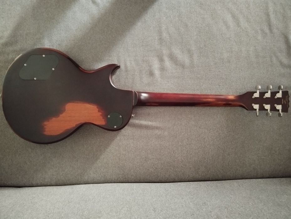 Guitarra Vintage V100 MRPGM - Modelo Antigo