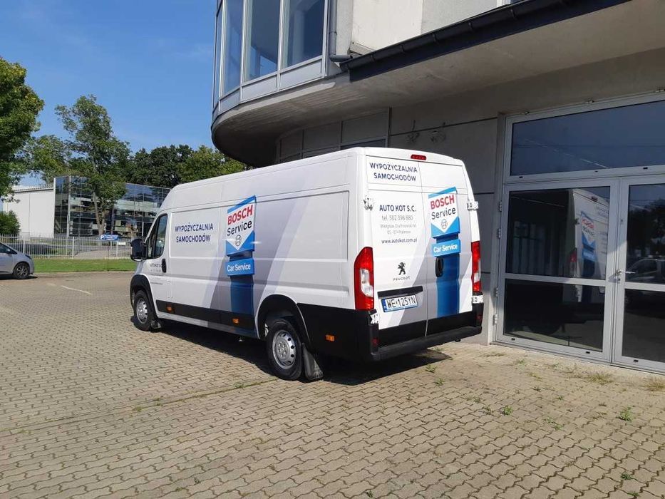 Wypożyczalnia samochody dostawcze busy