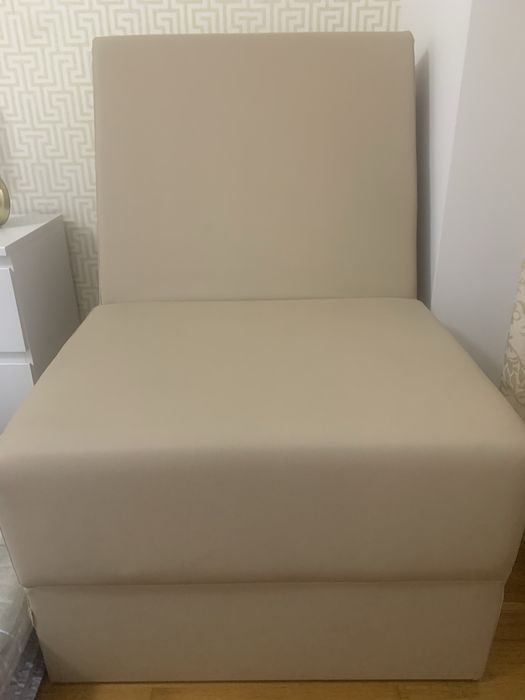 Sofá-cama dobrável
