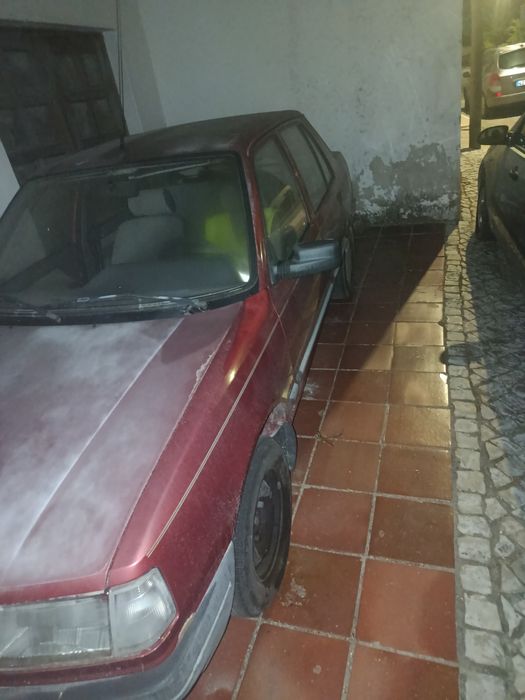 Peugeot 309 GL profil